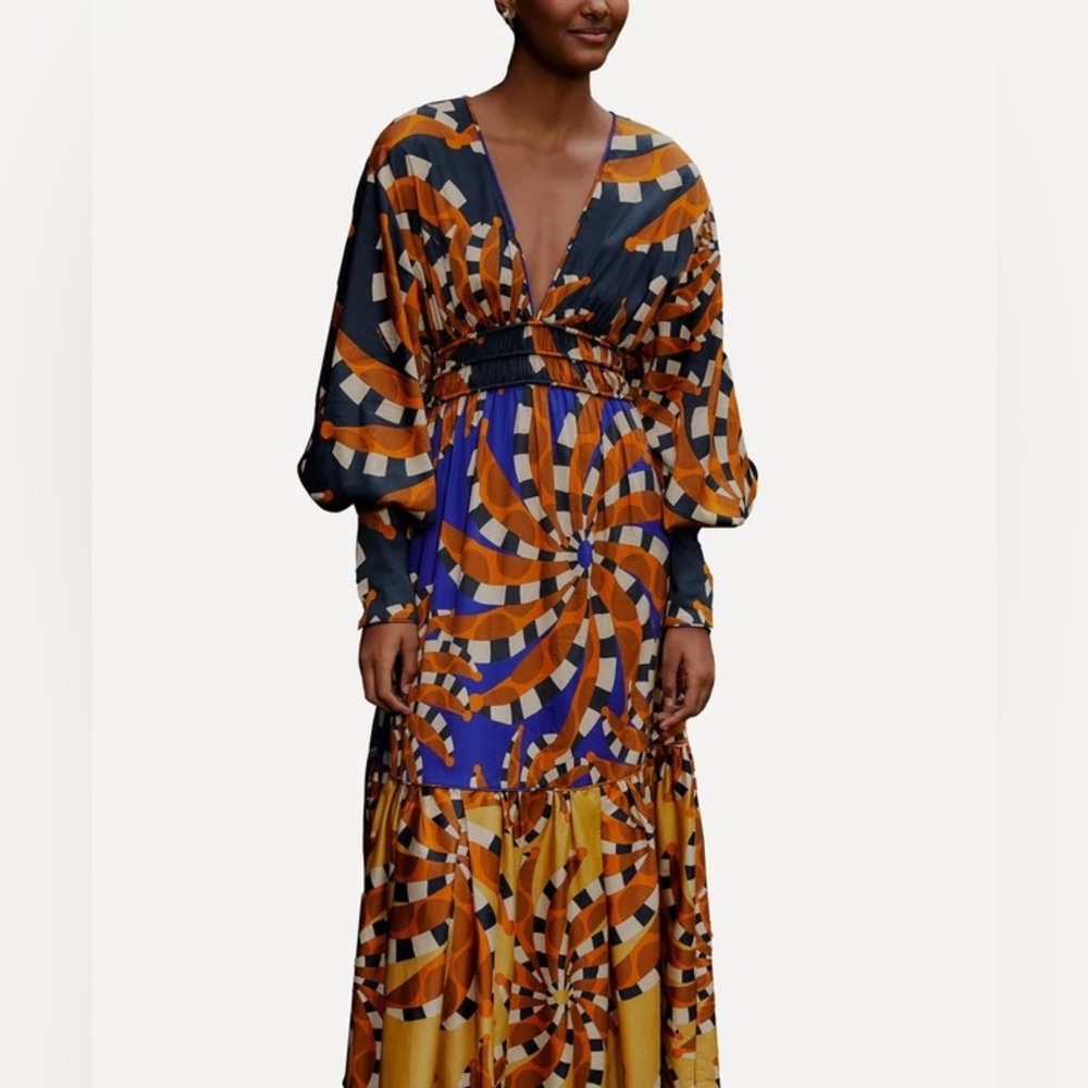 FARM RIO
Mixed Bandana Long-Sleeve Maxi-Dress